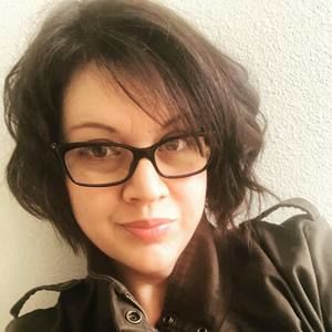 Meet your Posher, Elisa